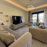 3+1 VİLLA 200 M2 MOBİLYALI 200 M2 BAHÇE KULLANIM ALANI