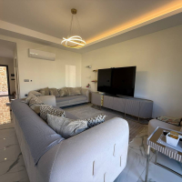 3+1 VİLLA 200 M2 MOBİLYALI 200 M2 BAHÇE KULLANIM ALANI