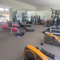 3+1 VİLLA 200 M2 MOBİLYALI 200 M2 BAHÇE KULLANIM ALANI