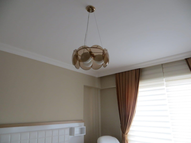 MAHMUTLARDA DENİZE 300 METREDE STUDYO DAİRE