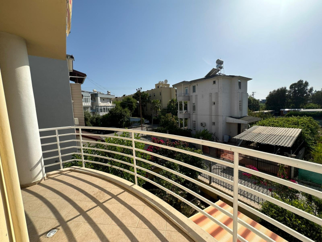 VATANDAŞLIĞA UYGUN 3+2 GENİŞ VİLLA