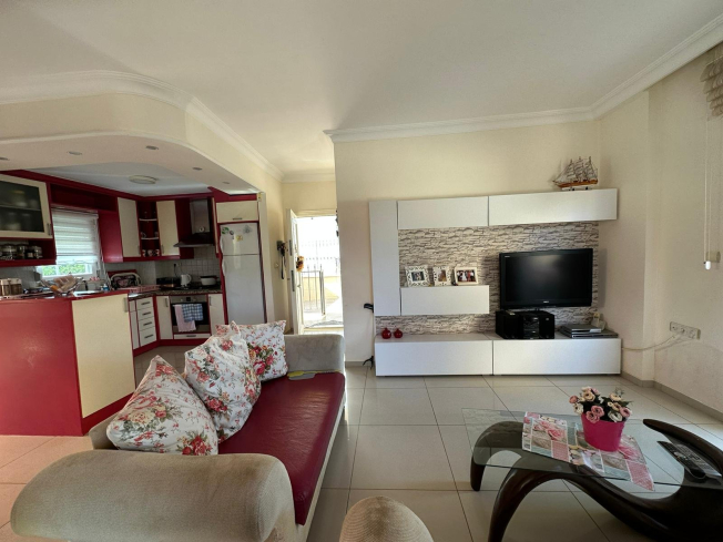 VATANDAŞLIĞA UYGUN 3+2 GENİŞ VİLLA