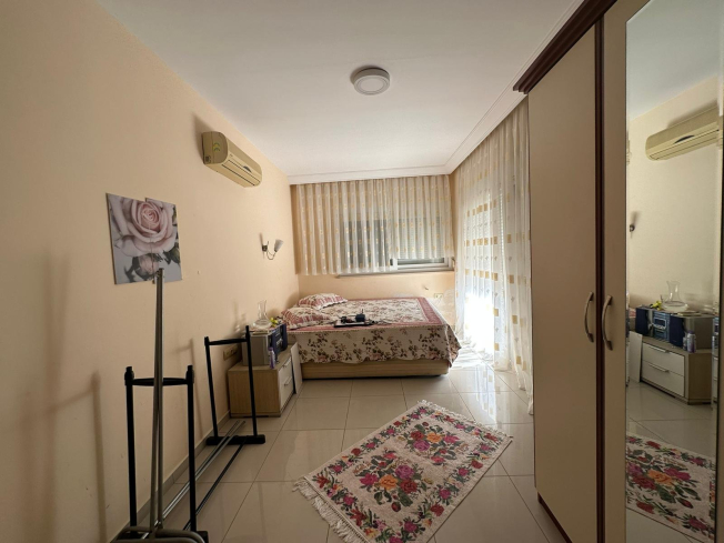 VATANDAŞLIĞA UYGUN 3+2 GENİŞ VİLLA