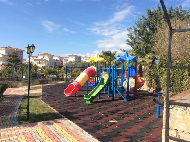 İKAMETE UYGUN 3+1 VİLLA