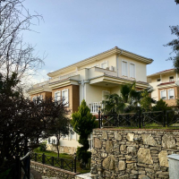 İKAMETE UYGUN 3+1 VİLLA