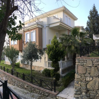 İKAMETE UYGUN 3+1 VİLLA