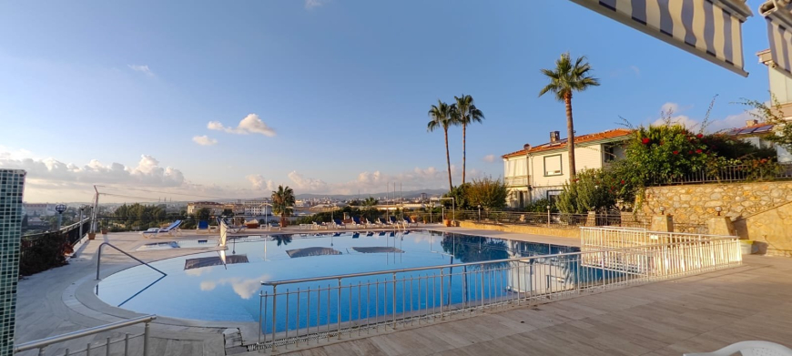 3+1 GENİŞ SATILIK İKİZ VİLLA