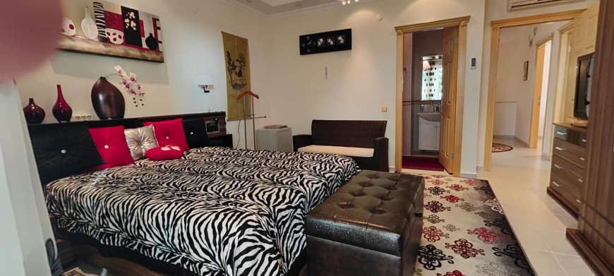 3+1 GENİŞ SATILIK İKİZ VİLLA