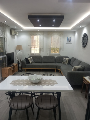 DENİZE 600 METRE 2+1 SATILIK VİLLA