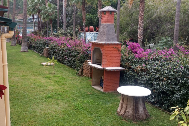 Вилла 2+1 с садом в Конаклы — комфортная жизнь в пешей доступности от моря