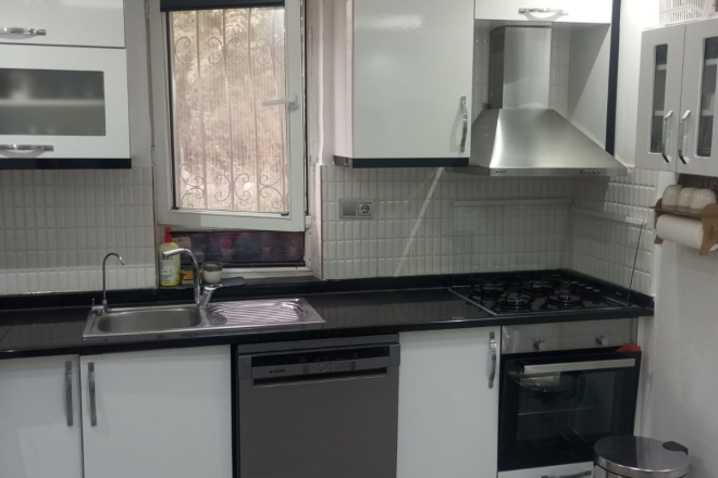 Вилла 2+1 с садом в Конаклы — комфортная жизнь в пешей доступности от моря