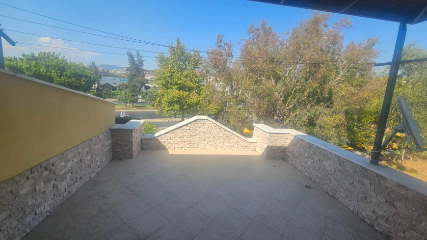 SİTE İÇİNDE 3+1 DENİZE 600 METRE SATILIK VİLLA