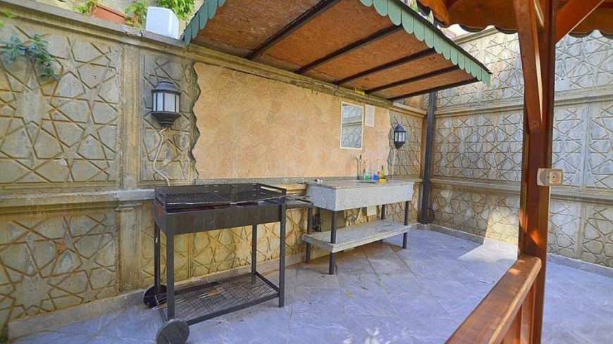 Mahmutlar'da 1+1 geniş eşyalı fırsat daire