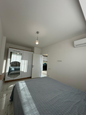 Mahmutlar'da 1+1 geniş eşyalı fırsat daire