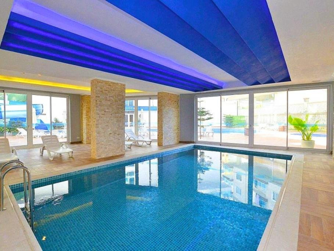 Mahmutlar'da 1+1 geniş eşyalı fırsat daire