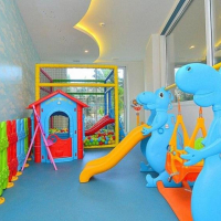 Mahmutlar'da 1+1 geniş eşyalı fırsat daire