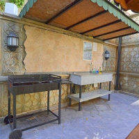 Mahmutlar'da 1+1 geniş eşyalı fırsat daire