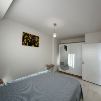 Mahmutlar'da 1+1 geniş eşyalı fırsat daire