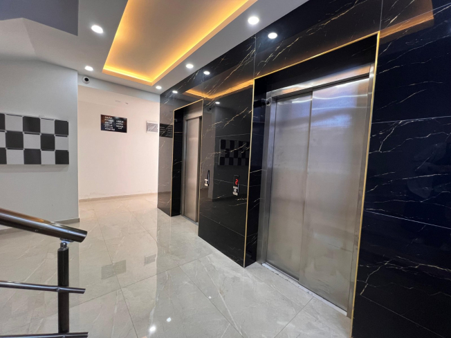 AKTİVİTELİ , DENİZE 350 mt. EŞYASIZ 1+1 SATILIK DAİRE