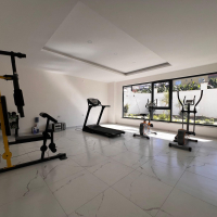 AKTİVİTELİ , DENİZE 350 mt. EŞYASIZ 1+1 SATILIK DAİRE