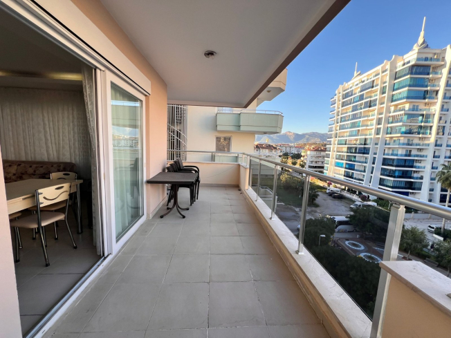 Квартира для жизни у моря в Махмутларе с готовым форматом «заезжай и живи»