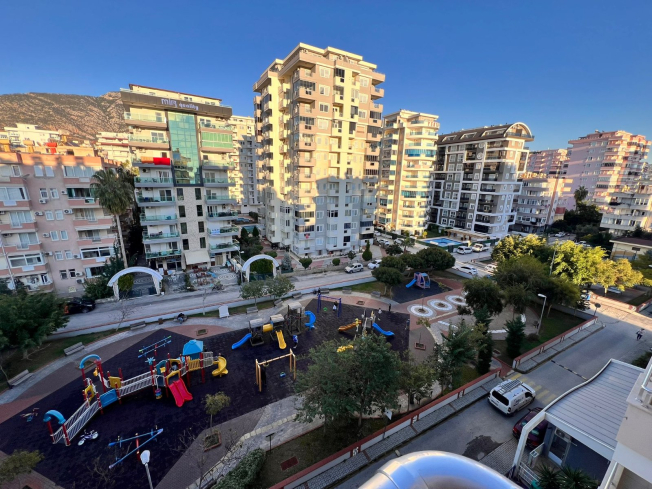 Квартира для жизни у моря в Махмутларе с готовым форматом «заезжай и живи»