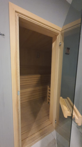 Современная меблированная квартира для жизни и аренды в шаге от моря