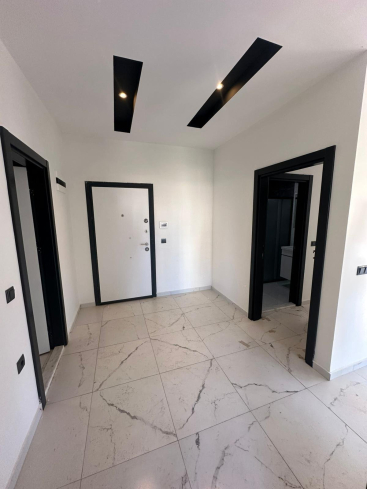 MERKEZİ KONUMDA YENİ KOMPLEX İÇERİSİNDE 2+1 SATILIK DAİRE