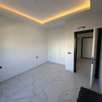 MERKEZİ KONUMDA YENİ KOMPLEX İÇERİSİNDE 2+1 SATILIK DAİRE