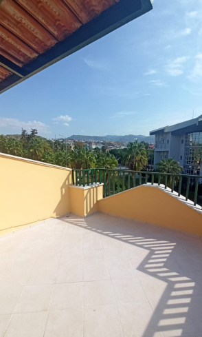 DENİZE YÜRÜME MESAFESİNDE 2+1 SATILIK VİLLA