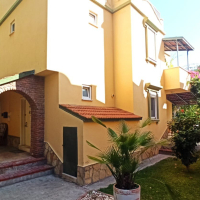 DENİZE YÜRÜME MESAFESİNDE 2+1 SATILIK VİLLA