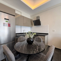 Современная 1+1 квартира в Махмутларе с расширенной инфраструктурой для отдыха