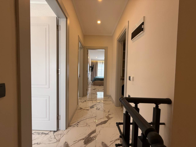 PREMİUM SİTE İÇİNDE 4+1 SATILIK DAİRE FULL YENİ MOBİLLYALI DAİRE