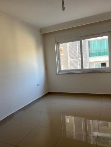 MAHMUTLAR'DA 1+1 EŞYASIZ SATILIK DAİRE