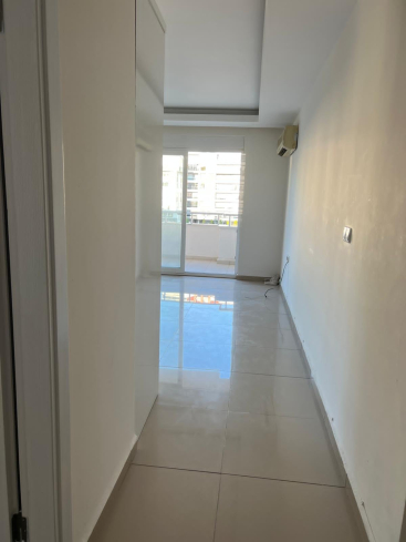 MAHMUTLAR'DA 1+1 EŞYASIZ SATILIK DAİRE