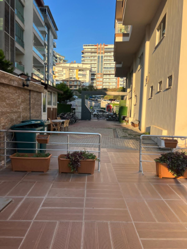 MAHMUTLAR'DA 1+1 EŞYASIZ SATILIK DAİRE