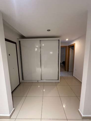 İKAMETE UYGUN FULL AKTİVİTELİ LÜX SİTEDE 2+1 EŞYALI SATILIK DAİRE