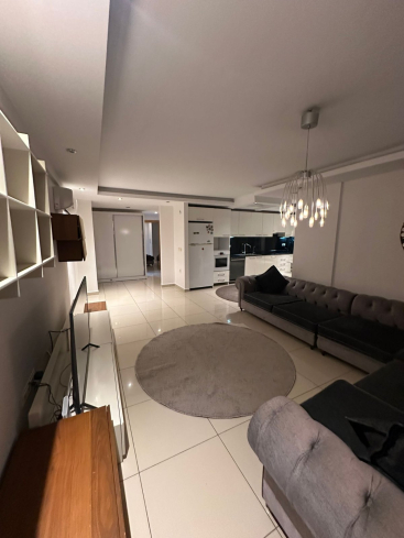 İKAMETE UYGUN FULL AKTİVİTELİ LÜX SİTEDE 2+1 EŞYALI SATILIK DAİRE