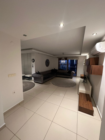 İKAMETE UYGUN FULL AKTİVİTELİ LÜX SİTEDE 2+1 EŞYALI SATILIK DAİRE