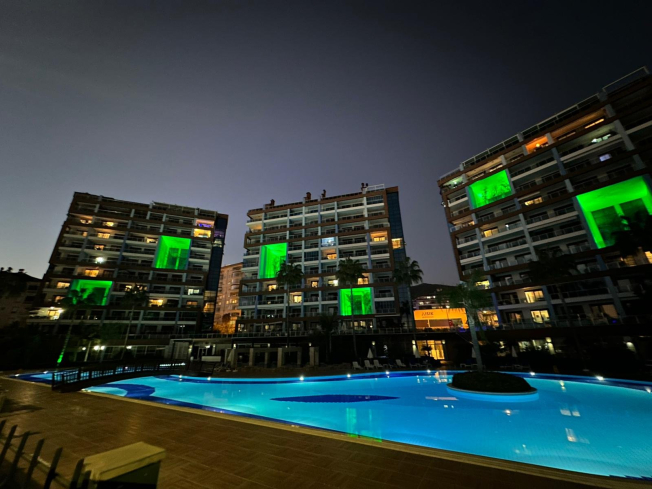 İKAMETE UYGUN FULL AKTİVİTELİ LÜX SİTEDE 2+1 EŞYALI SATILIK DAİRE