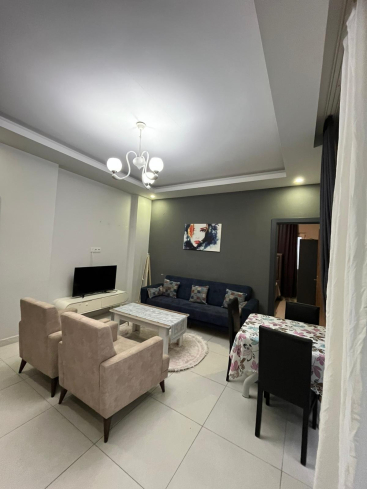 DENİZE 600 METRE 1+1 EŞYALI SATILIK DAİRE