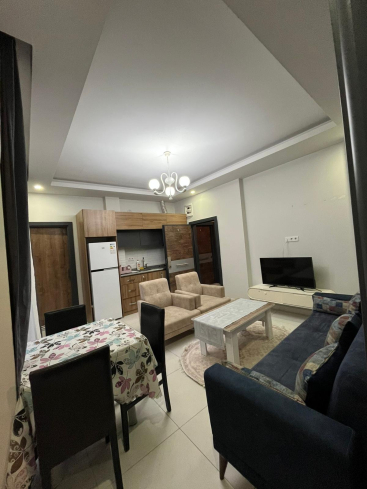 DENİZE 600 METRE 1+1 EŞYALI SATILIK DAİRE