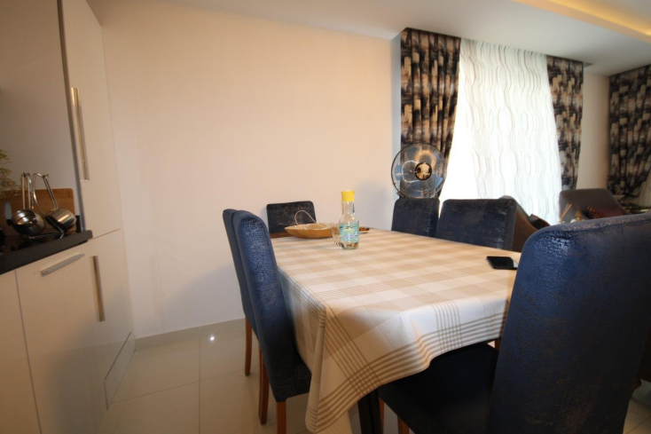 Пентхаус 3+1 у пляжа Клеопатра в Аланье — меблированный дуплекс 180 м² в 400 м от моря