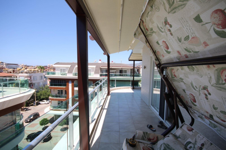 Пентхаус 3+1 у пляжа Клеопатра в Аланье — меблированный дуплекс 180 м² в 400 м от моря