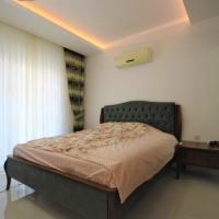 Пентхаус 3+1 у пляжа Клеопатра в Аланье — меблированный дуплекс 180 м² в 400 м от моря