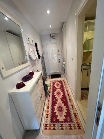 Квартира 1+1 у пляжа Дамлаташ и Клеопатра в Аланье — меблированные апартаменты 50 м²