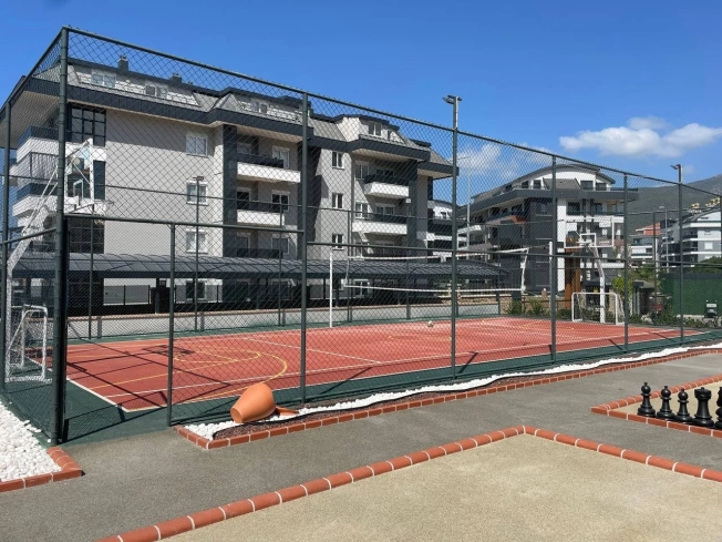 Пентхаус 4+1 в Алании (Оба) — новый дуплекс 200 м² с отдельной кухней и инфраструктурой, подходит для гражданства