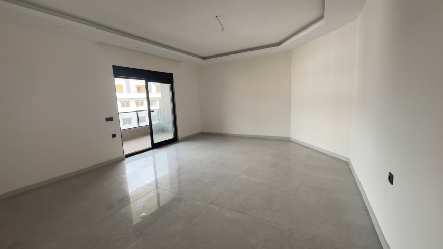 Пентхаус 4+1 в Алании (Оба) — новый дуплекс 200 м² с отдельной кухней и инфраструктурой, подходит для гражданства