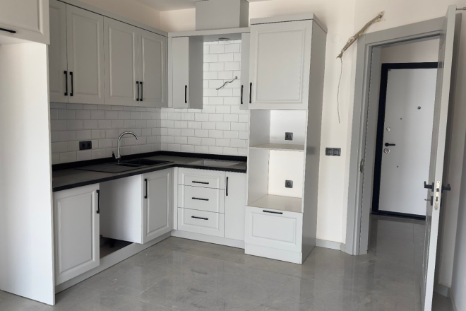 4+1 duplex penthouse in Alanya (Oba) — 200 m² new property with separate kitchen, citizenship eligible