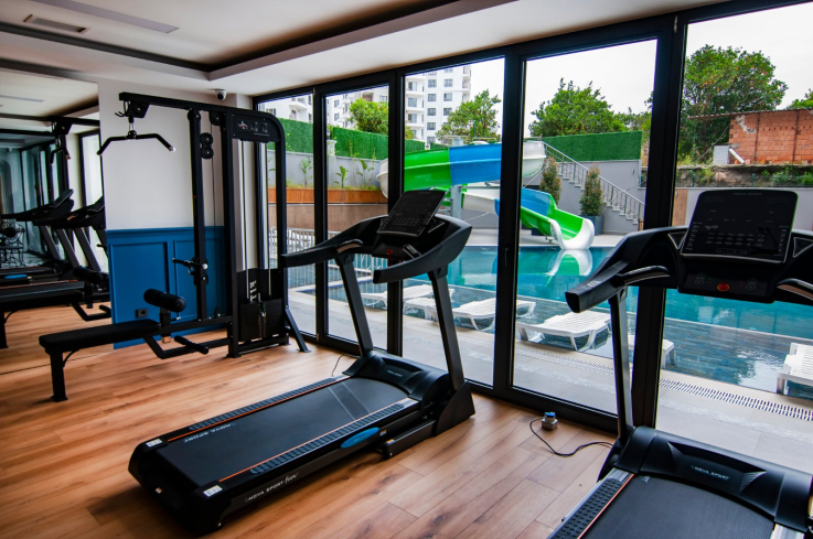 Недвижимость в Алании для гражданства — 2 квартиры 2+1 в Махмутларе, новые комплексы у моря